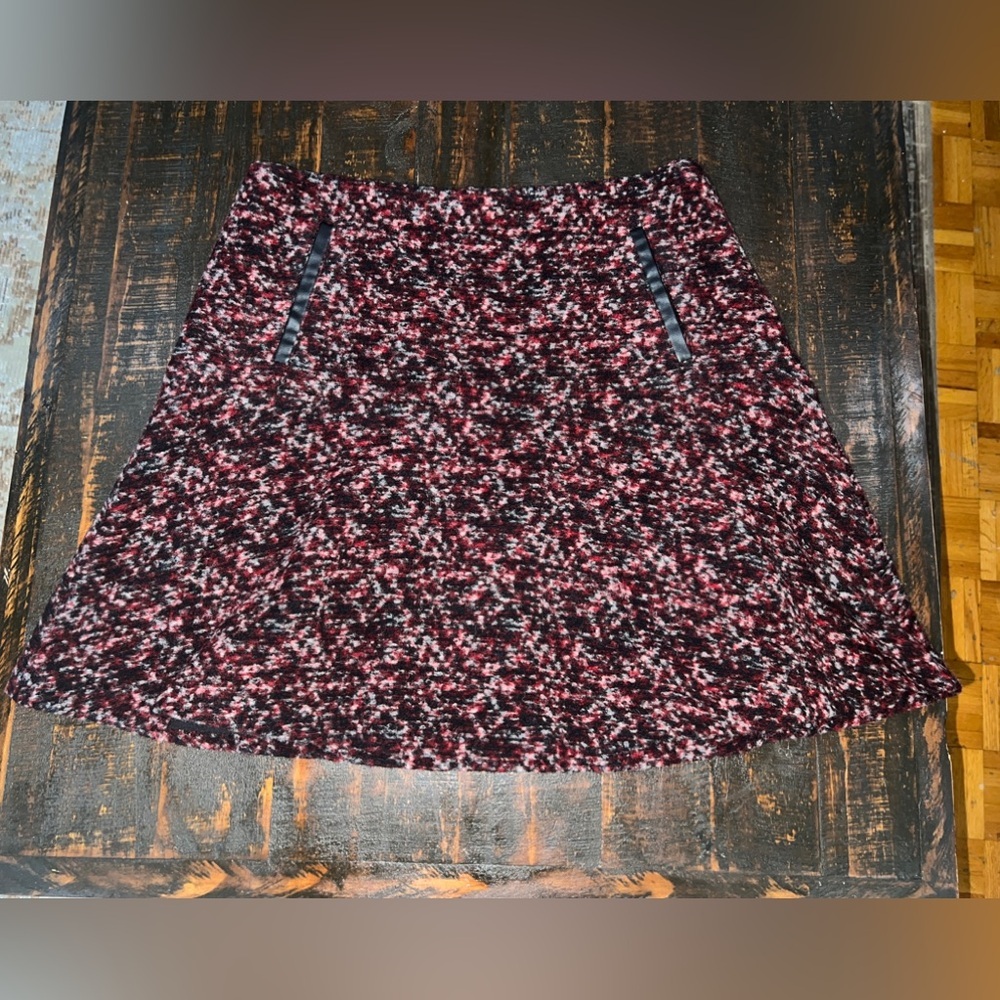 Ann Taylor Women's Red and Black Wool Skirt